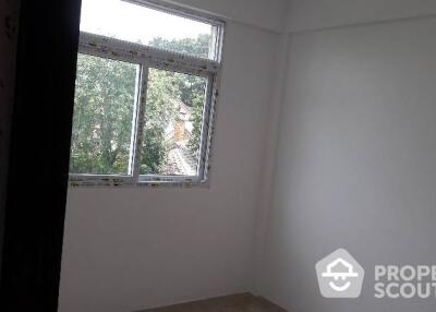 4-BR Townhouse near BTS Bang Na