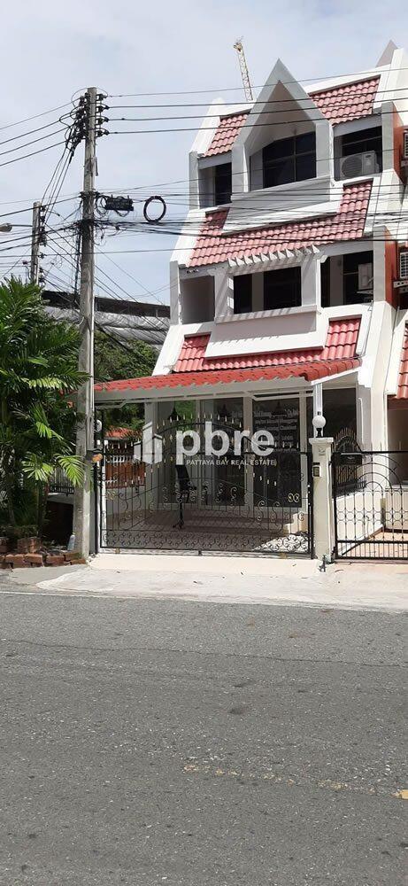 Townhouse for Sale in Pratumnak