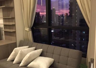 1-BR Condo at Knightsbridge Prime Onnut near BTS On Nut