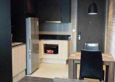 1-BR Condo at The Edge Sukhumvit 23 near MRT Sukhumvit