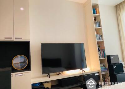 1-BR Condo at The Room Sukhumvit 62 near BTS Punnawithi