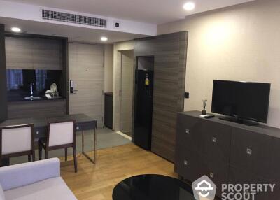 1-BR Condo at Klass Langsuan near BTS Chit Lom