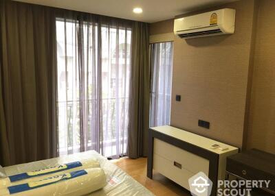 1-BR Condo at Klass Langsuan near BTS Chit Lom