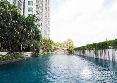 2-BR Condo at The Room Sukhumvit 62 near BTS Punnawithi