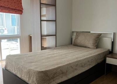 2-BR Condo at The Alcove Sukhumvit 49 near BTS Phrom Phong