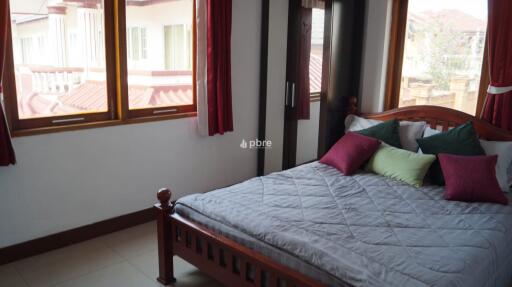 Casa Jomtien Village For Sale