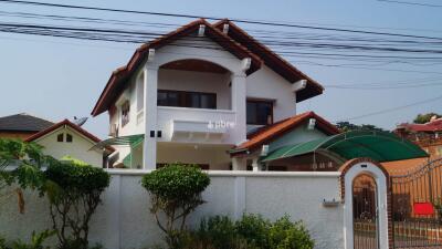 Casa Jomtien Village For Sale