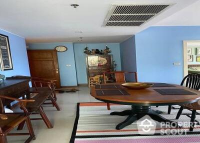 2-BR Condo at Supalai Oriental Place Sathorn Suanplu near MRT Lumphini