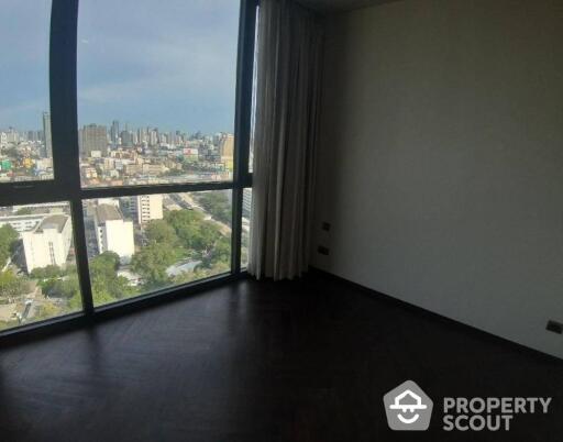 2-BR Condo at The Monument Sanampao near BTS Ari