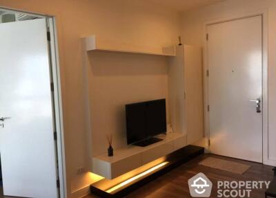 1-BR Condo at The Room Sukhumvit 62 near BTS Punnawithi