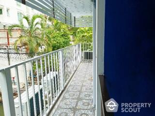 6-BR Apt. near BTS Krung Thon Buri