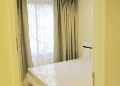 1-BR Condo at Collezio Sathorn-Pipat near BTS Chong Nonsi