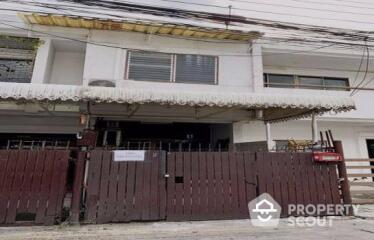 4-BR Townhouse near MRT Ratchadaphisek