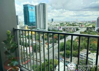 3-BR House near MRT Sam Yot