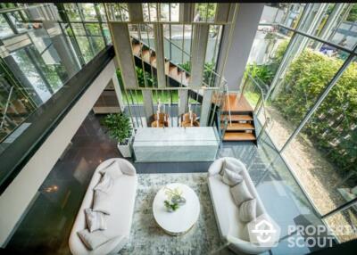 1-BR Condo at Focus Ploenchit near BTS Nana