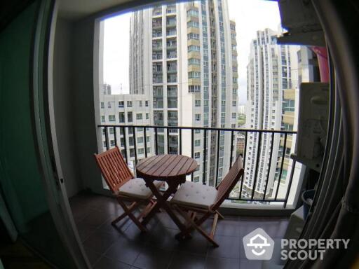 2-BR Condo near MRT Phra Ram 9