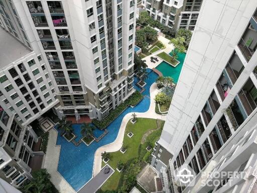 2-BR Condo near MRT Phra Ram 9