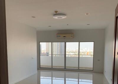 2-BR Condo at City Home Sukhumvit near BTS Udom Suk