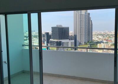 2-BR Condo at City Home Sukhumvit near BTS Udom Suk