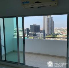 2-BR Condo at City Home Sukhumvit near BTS Udom Suk