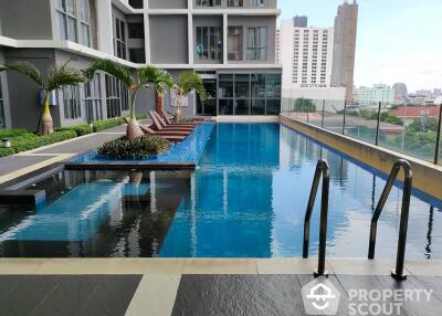 2-BR Condo at Ideo Mobi Phayathai near BTS Phaya Thai