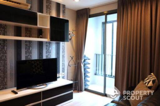 2-BR Condo at Ideo Mobi Phayathai near BTS Phaya Thai