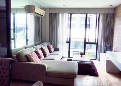 1-BR Condo at O2 Hip Condominium near BTS Phloen Chit