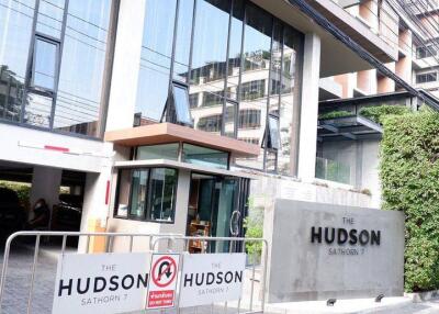 1-BR Condo at The Hudson Sathorn 7 near BTS Chong Nonsi