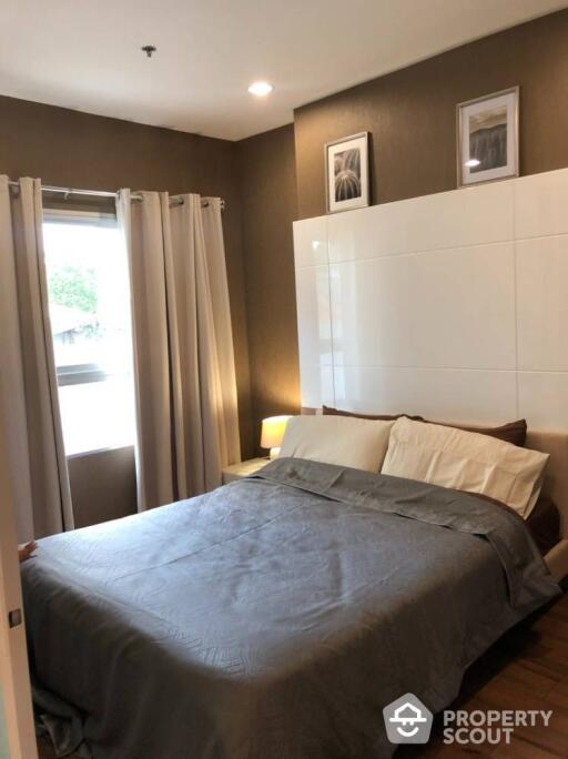 1-BR Condo at Q House Sathorn near BTS Krung Thon Buri