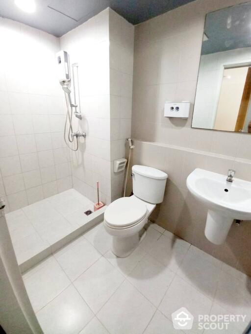 2-BR Condo at Condo One Siam Condominium near BTS National Stadium