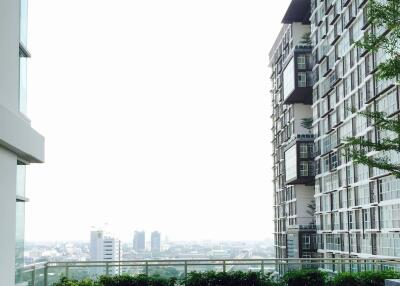 1-BR Condo at The Coast Bangkok near BTS Bang Na