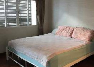 4-BR Townhouse near BTS Punnawithi