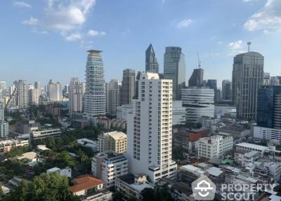 1-BR Condo at Noble Around Sukhumvit 33 near BTS Phrom Phong