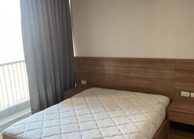 1-BR Condo at Rhythm Sukhumvit 50 near BTS On Nut