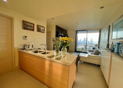 For SALE : Aguston Sukhumvit 22 / 2 Bedroom / 2 Bathrooms / 80 sqm / 15500000 THB [S11926]