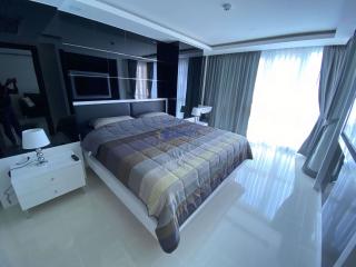 1 Bedroom Condo in Grand Avenue Central Pattaya C001177