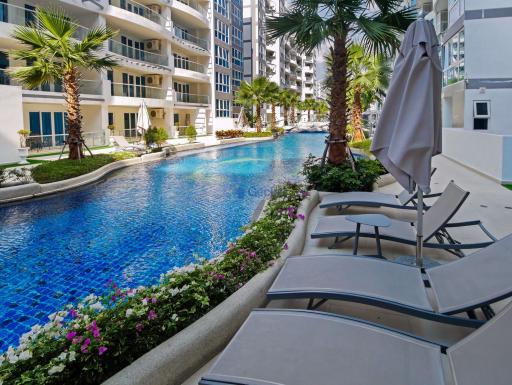 1 Bedroom Condo in Grand Avenue Central Pattaya C001177