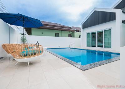 4 Bed House For Rent In Jomtien - Casa Jomtien Village