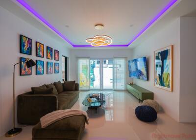 4 Bed House For Rent In Jomtien - Casa Jomtien Village