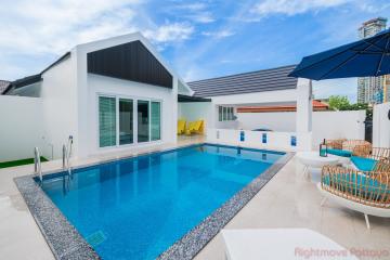 4 Bed House For Rent In Jomtien - Casa Jomtien Village