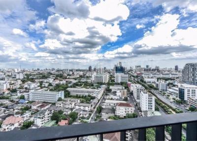 For Rent 1 Bed Duplex Condo Knightsbridge Prime Sathorn