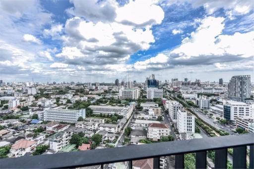 For Rent 1 Bed Duplex Condo Knightsbridge Prime Sathorn