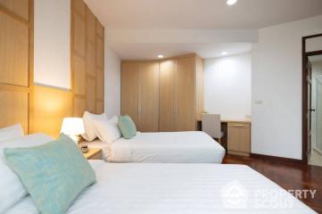 2-BR Apt. near BTS Phrom Phong