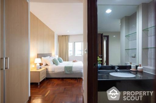 2-BR Apt. near BTS Phrom Phong