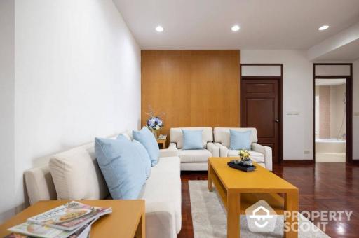 2-BR Apt. near BTS Phrom Phong