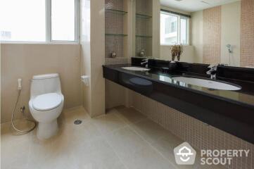 2-BR Apt. near BTS Phrom Phong