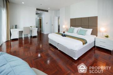 3-BR Apt. near BTS Phrom Phong