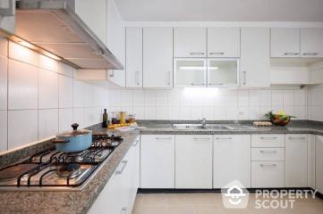 3-BR Apt. near BTS Phrom Phong