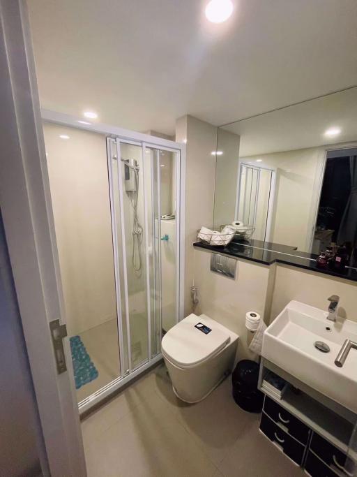1 ห้องนอน, 1 ห้องน้ำ บ้าน ราคา ฿ 28,000/เดือน