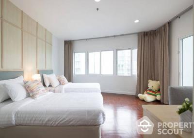 4-BR Apt. near BTS Phrom Phong